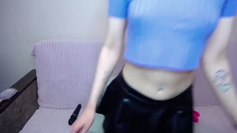 olivia_graceee online show from 11/29/24, 10:33