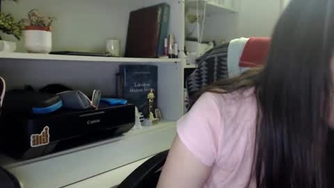 OliviaLips online show from 01/23/25, 06:29