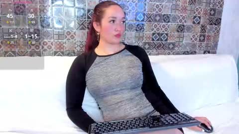 pamela_johnsonn online show from 12/12/24, 08:06