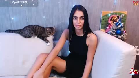 I am Lora and i am glad to see you in my room online show from 01/09/25, 03:36