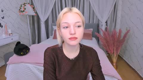 Beautiful Molly online show from 12/03/24, 03:11