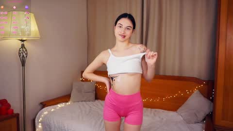 Im Sofia Welcome to my room Lovense is active   PVT IS OPEN  online show from 12/21/24, 07:38