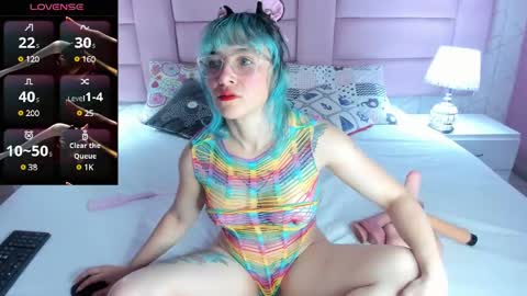 Paulina Blue online show from 01/05/25, 11:48