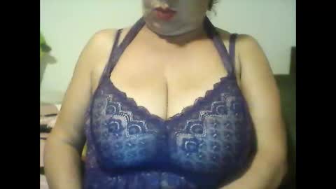 perlita070822 online show from 01/09/25, 05:35