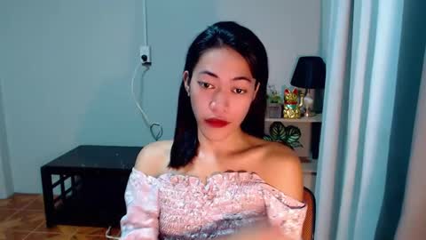 pinaybella_in_town online show from 01/05/25, 07:11