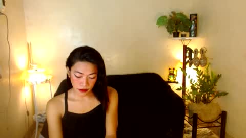 pinaybella_in_town online show from 12/08/24, 02:00