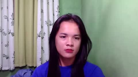 pinaymorena_rhowe online show from 11/20/24, 10:17