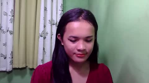 pinaymorena_rhowe online show from 11/22/24, 12:35