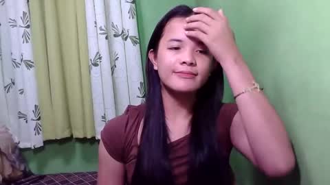 pinaymorena_rhowe online show from 12/06/24, 10:39