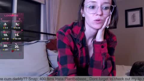 Plantbabeee online show from 12/03/24, 04:26