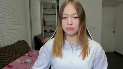 Polina online show from 11/10/24, 03:03