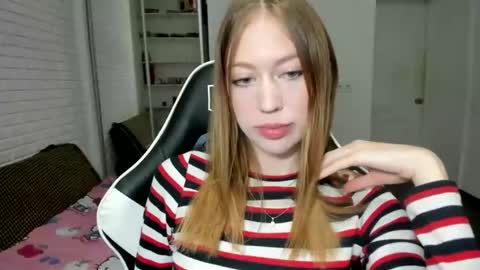 Polina online show from 11/12/24, 12:06