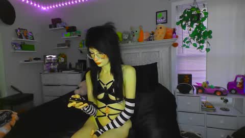 princessminxxy online show from 11/29/24, 10:52