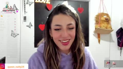 queen_natttyy online show from 01/08/25, 03:30