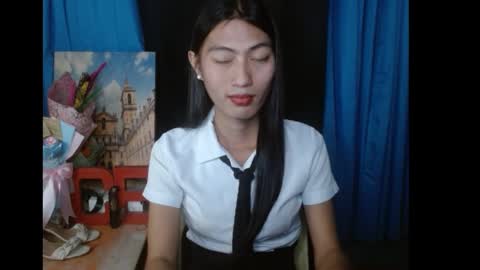 queensteffi online show from 11/12/24, 01:33