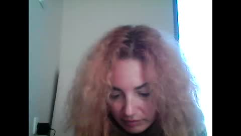 reddgirll online show from 11/27/24, 07:52