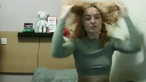 reddgirll online show from 01/03/25, 10:47