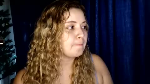 Tania Nixx online show from 12/08/24, 01:34