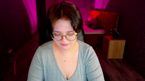 renee_turner online show from 12/01/24, 01:25