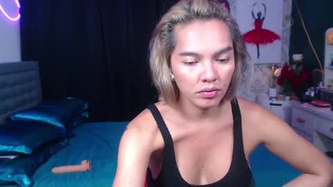 Miss Cassie online show from 12/28/24, 12:17