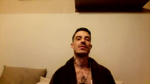 rober777xxl online show from 11/11/24, 06:53