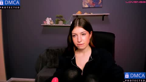 ruby_shyy online show from 12/21/24, 02:34