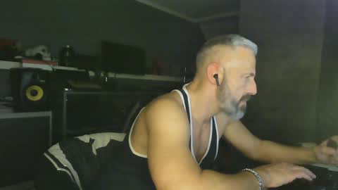 Chico que rico Caliente online show from 01/19/25, 12:07