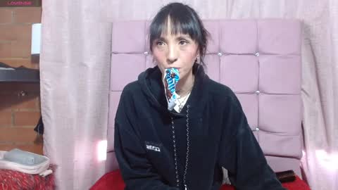 Sakura Skinny online show from 12/10/24, 12:54