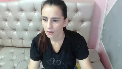 sally_lov3_ online show from 11/19/24, 12:57