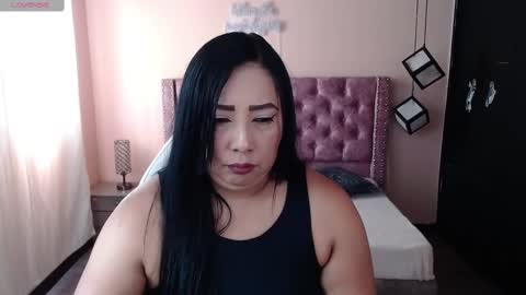 samanta_owenss online show from 12/18/24, 12:16