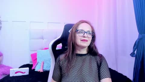 samantha_mature56 online show from 11/29/24, 10:11