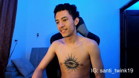 santi_twink19 online show from 12/16/24, 10:25