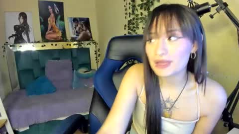 Sarah Ramirez online show from 11/29/24, 05:42