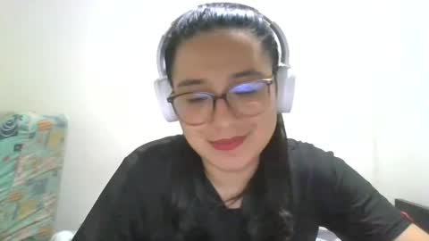 scarlett_785337 online show from 12/18/24, 01:12