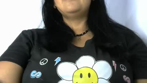 mai latina online show from 12/10/24, 02:07