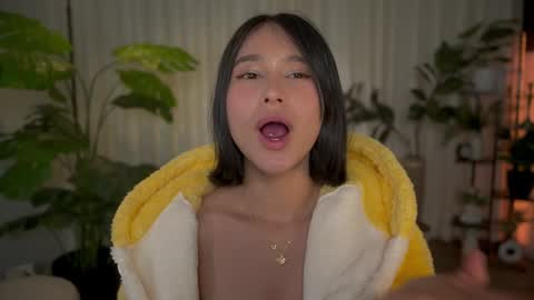 Maria- OF sensual bee online show from 11/24/24, 01:32