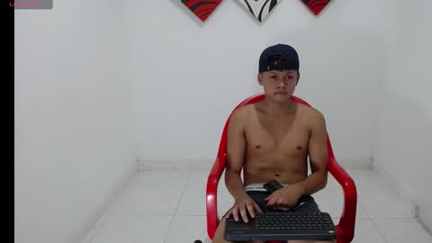 sergio_king01 online show from 12/15/24, 05:35