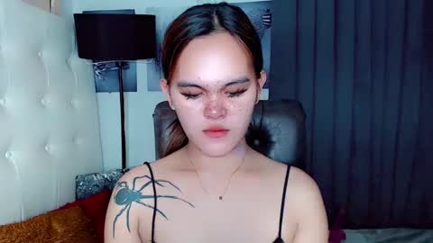 sexxxy_caroline online show from 01/07/25, 09:12