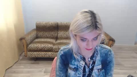 sexybeatriice online show from 12/02/24, 07:17