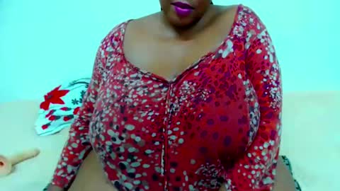 sexyebonylove89 online show from 12/10/24, 11:21