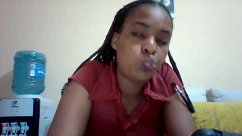 DOVY ACHIENG online show from 12/09/24, 03:39