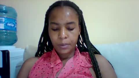 DOVY ACHIENG online show from 12/16/24, 08:17