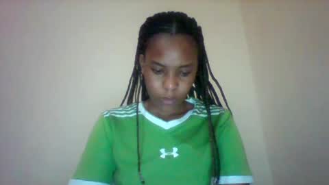 DOVY ACHIENG online show from 12/08/24, 09:04