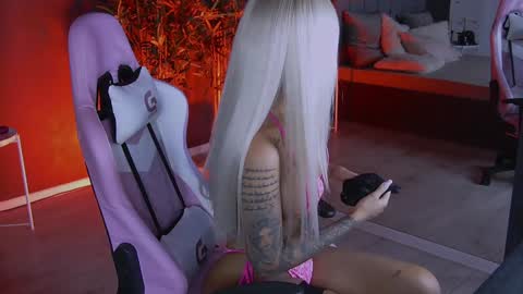 shayblonde online show from 01/09/25, 09:41