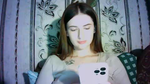 shy_star_milana online show from 12/03/24, 06:57