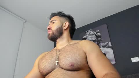 simon_leon01 online show from 12/20/24, 12:59