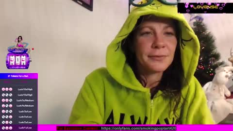 WaterbongBarbie online show from 11/30/24, 04:24