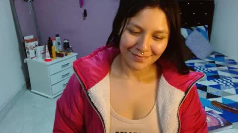 sonialatin69 online show from 11/13/24, 04:45