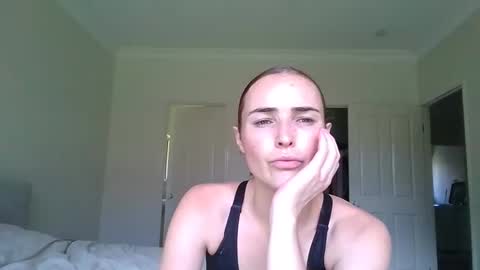 sophiajamess online show from 01/28/25, 01:15