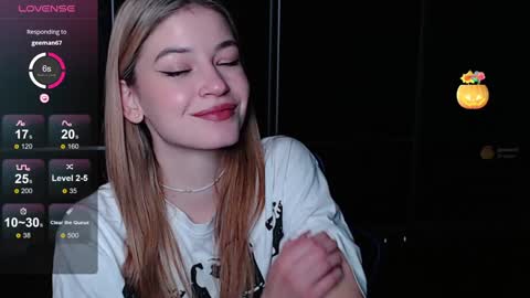 Sophie online show from 01/06/25, 10:04